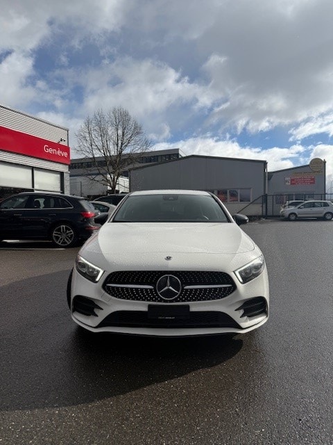 MERCEDES-BENZ A 200 AMG Line 7G-DCT-image-1