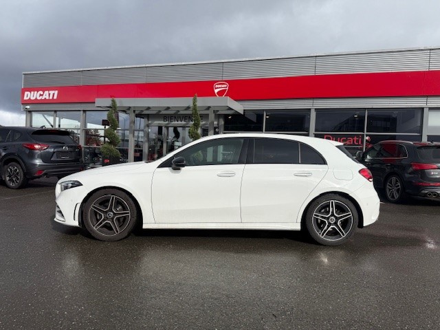 MERCEDES-BENZ A 200 AMG Line 7G-DCT-image-2