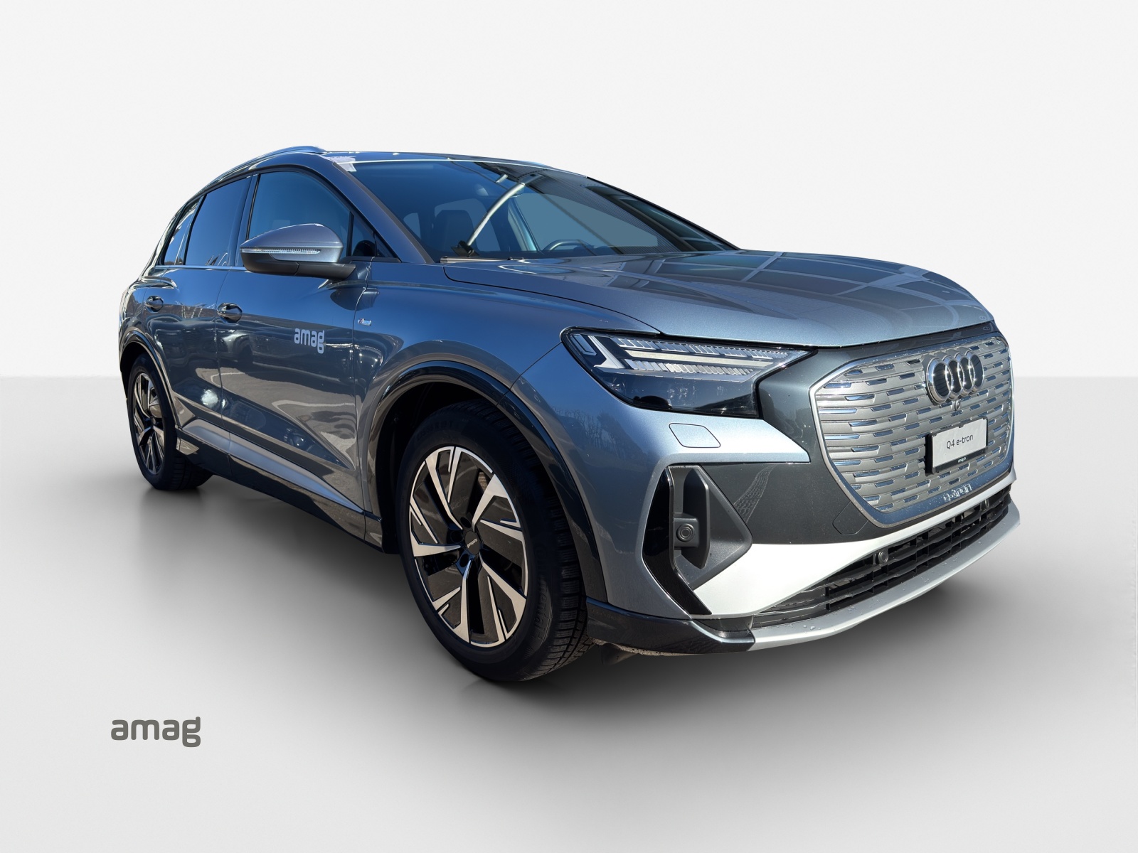 AUDI Q4 e-tron 50 quattro-image-8