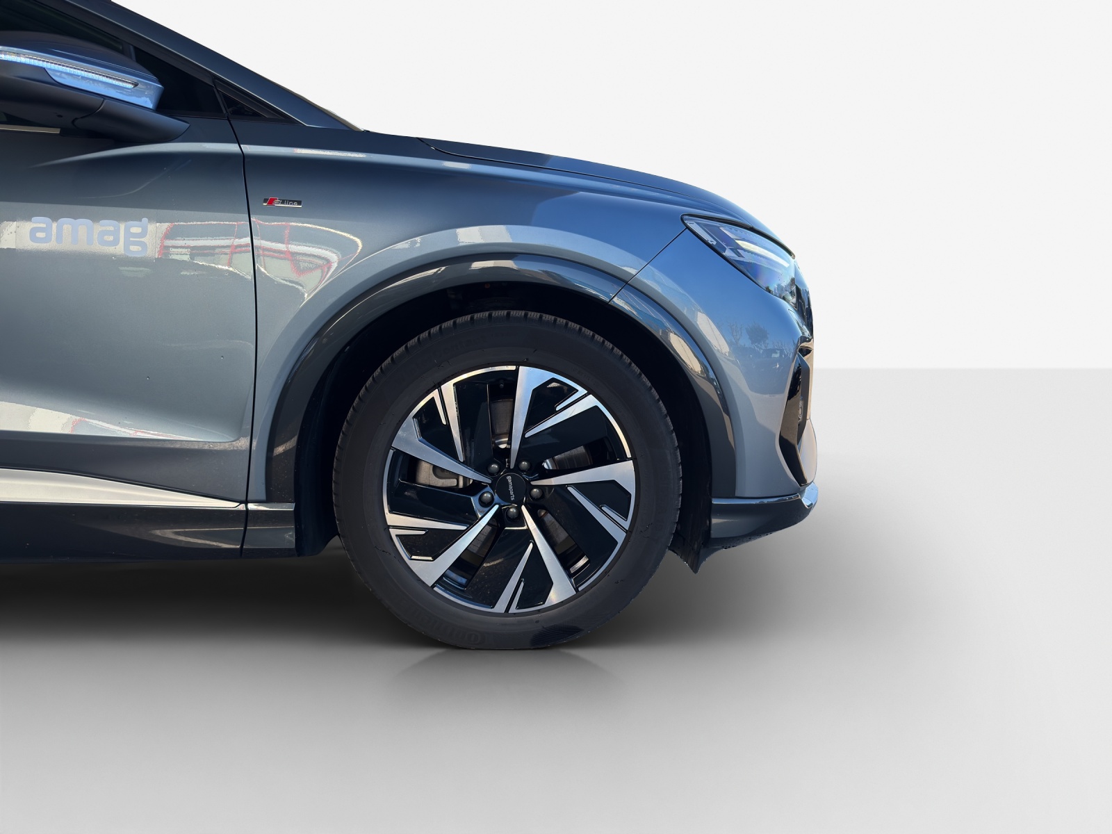 AUDI Q4 e-tron 50 quattro-image-7