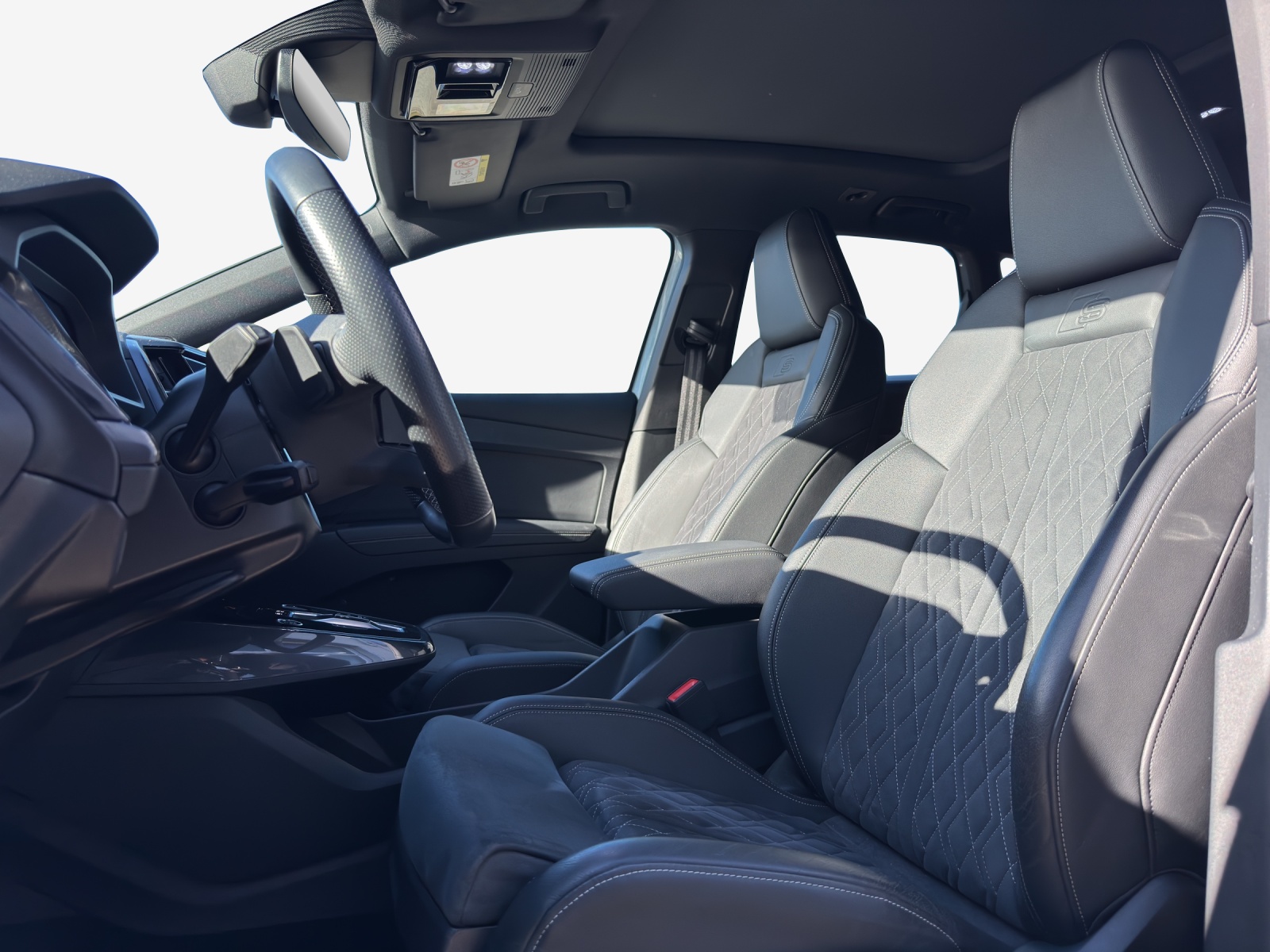 AUDI Q4 e-tron 50 quattro-image-10
