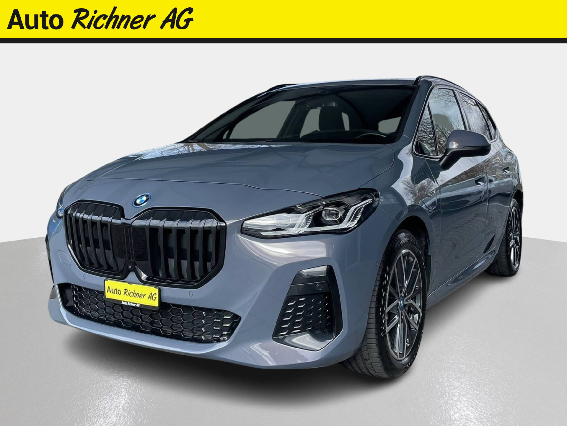 BMW 225e xDrive paddles Active Tourer-image-1