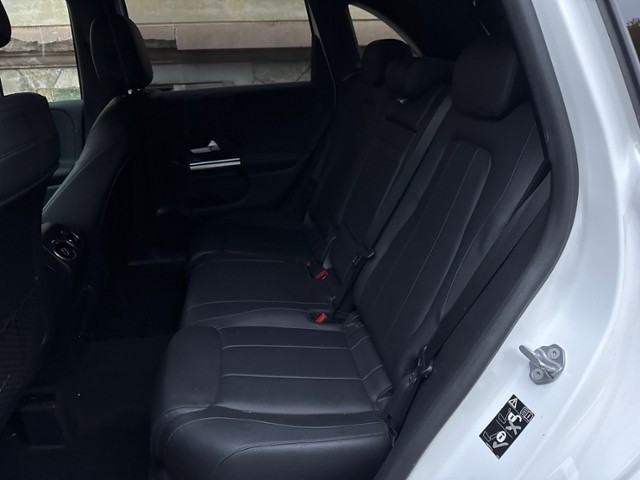 MERCEDES-BENZ B 250 e Progressive 8G-DCT-image-9