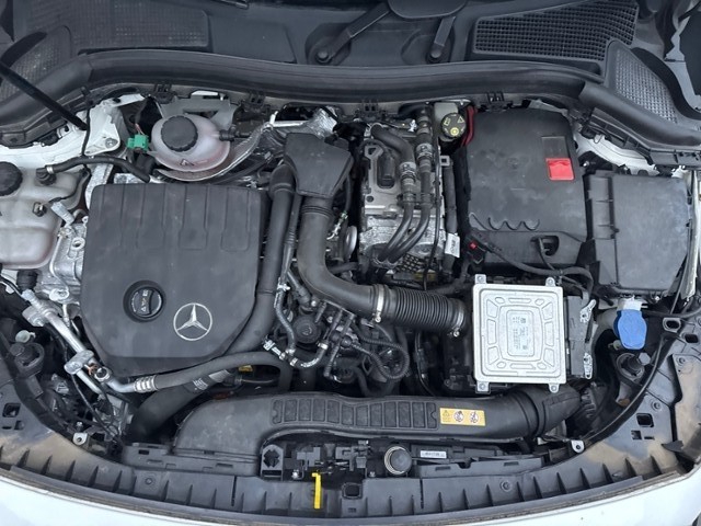 MERCEDES-BENZ B 250 e Progressive 8G-DCT-image-12