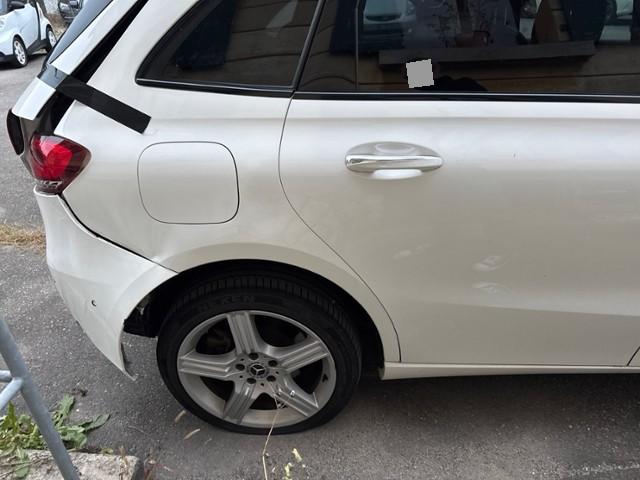 MERCEDES-BENZ B 250 e Progressive 8G-DCT-image-6