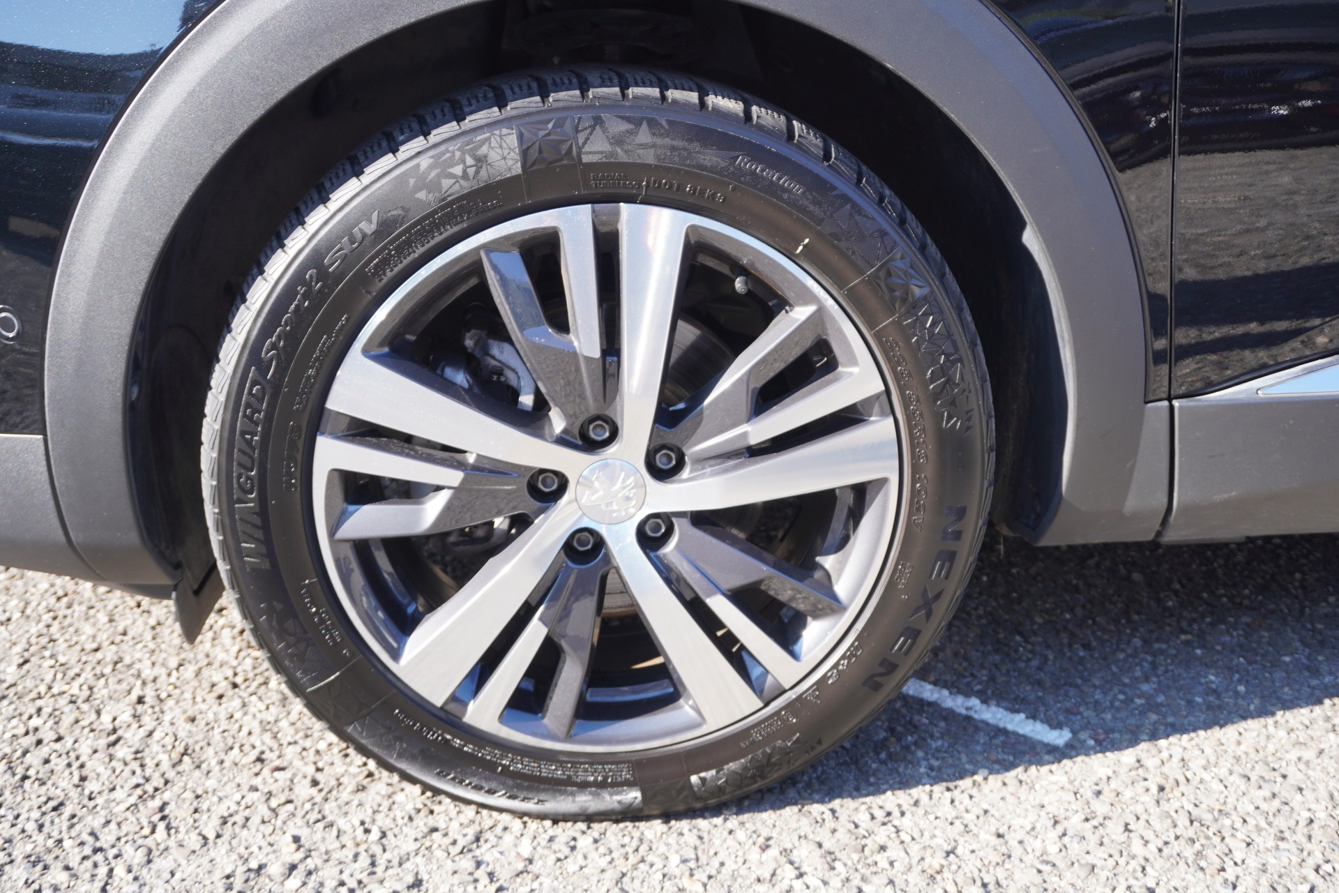 PEUGEOT 3008 1.5 BlueHDi Allure Pack EAT8-image-8