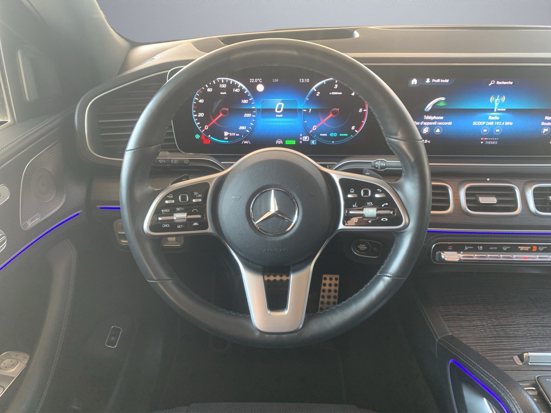 MERCEDES-BENZ GLE 300 d 4Matic AMG Line 9G-Tronic-image-11