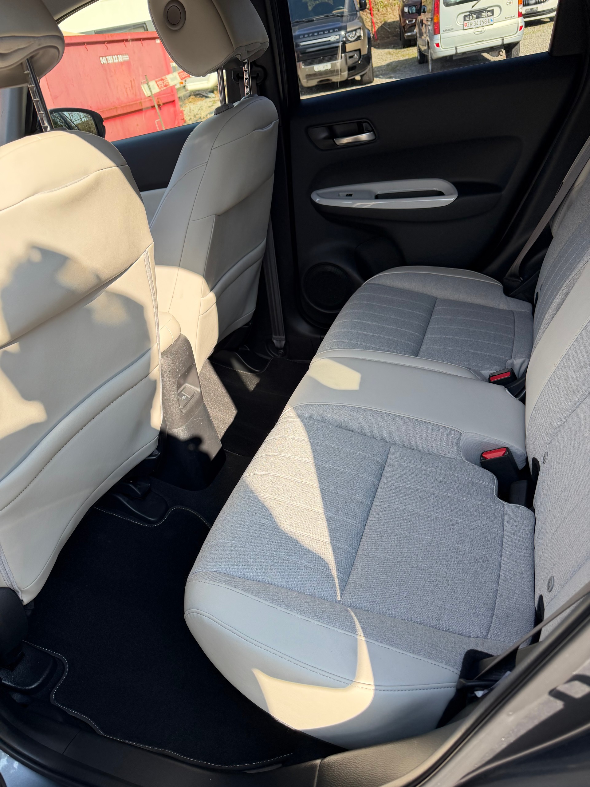 HONDA Jazz 1.5i-MMD Executive E-CVT-image-7
