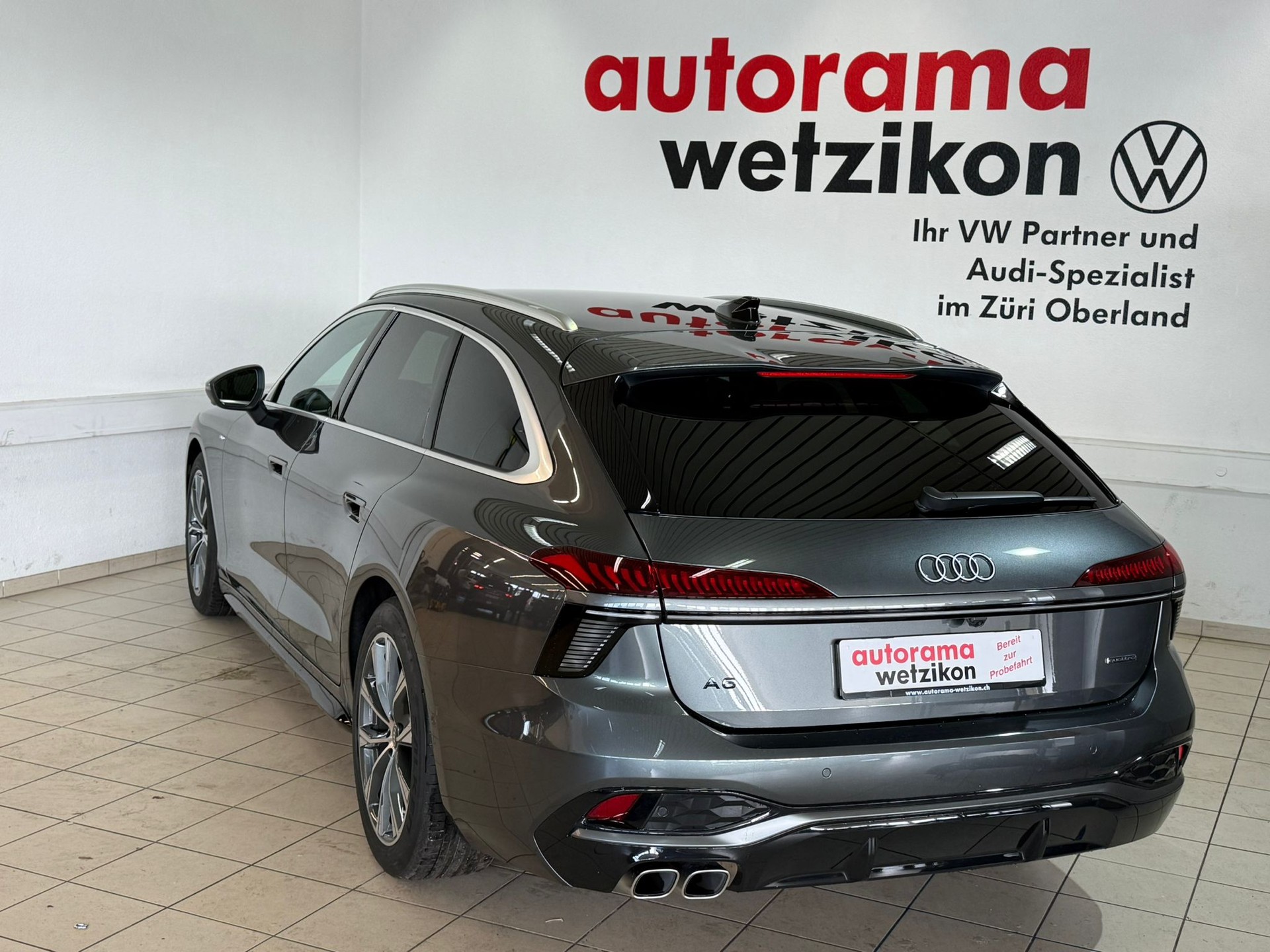 AUDI A6 Avant TDI quattro S-Tronic S-Line-showroom-element-3