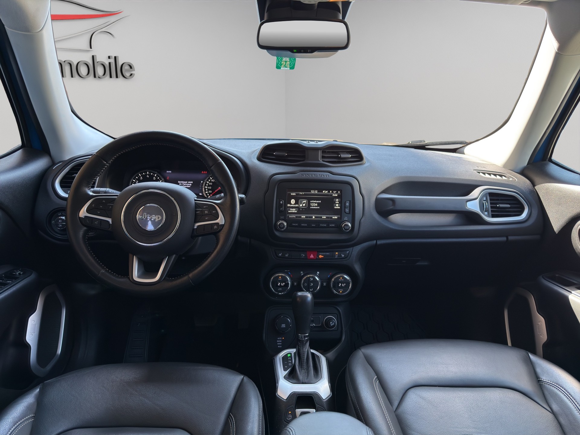 JEEP Renegade 1.4 Turbo Limited AWD-image-10