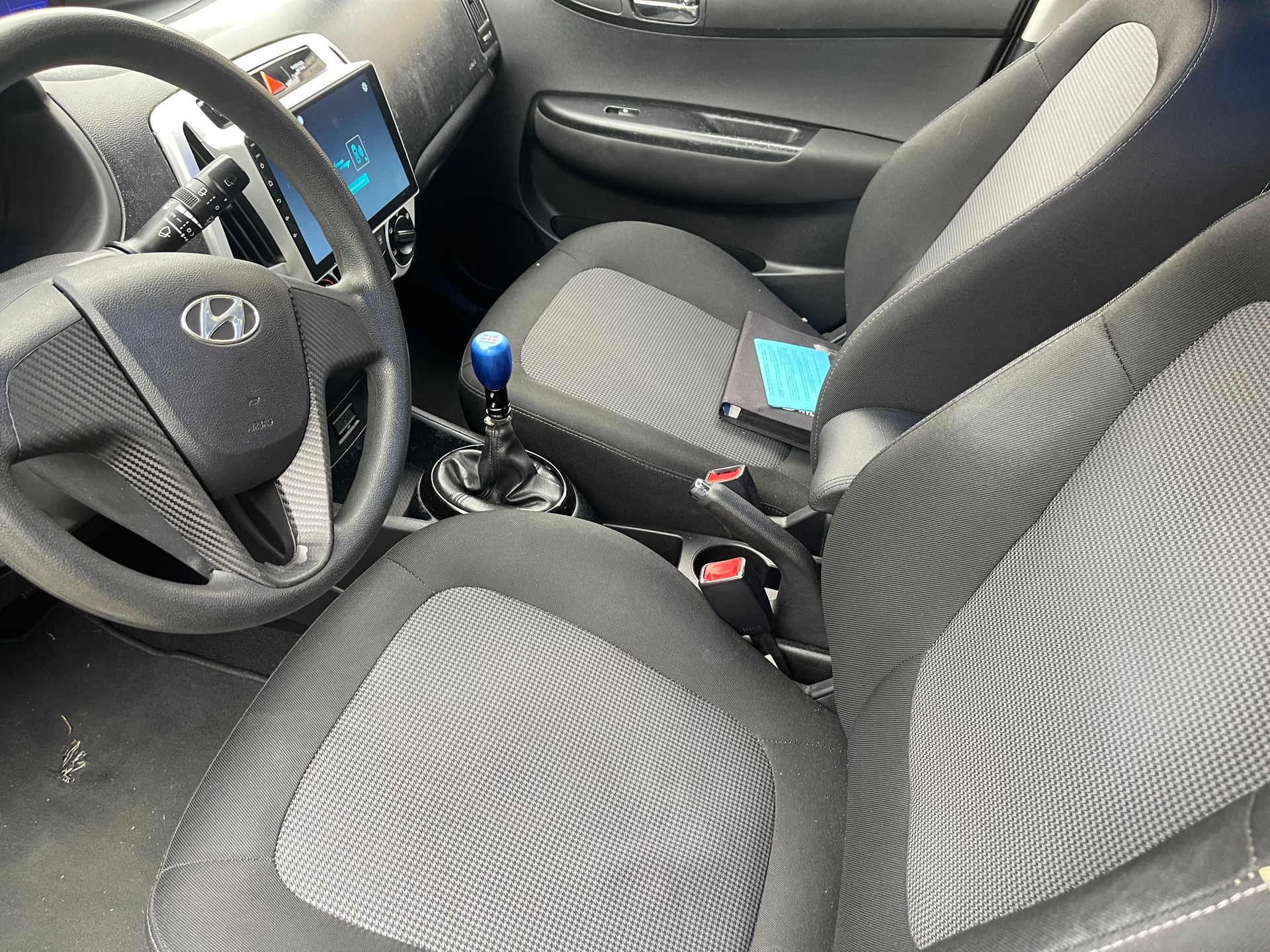 HYUNDAI i20 1.2 Comfort-image-10