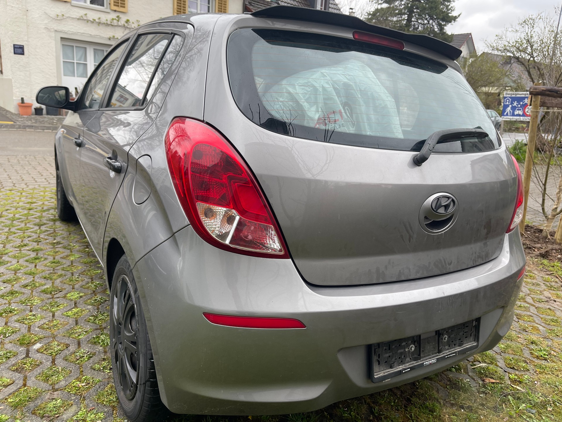 HYUNDAI i20 1.2 Comfort-image-7