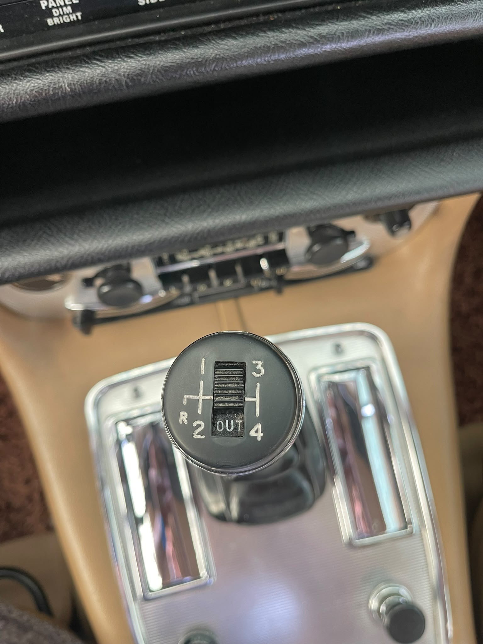 JAGUAR 6 2.8 L-image-15