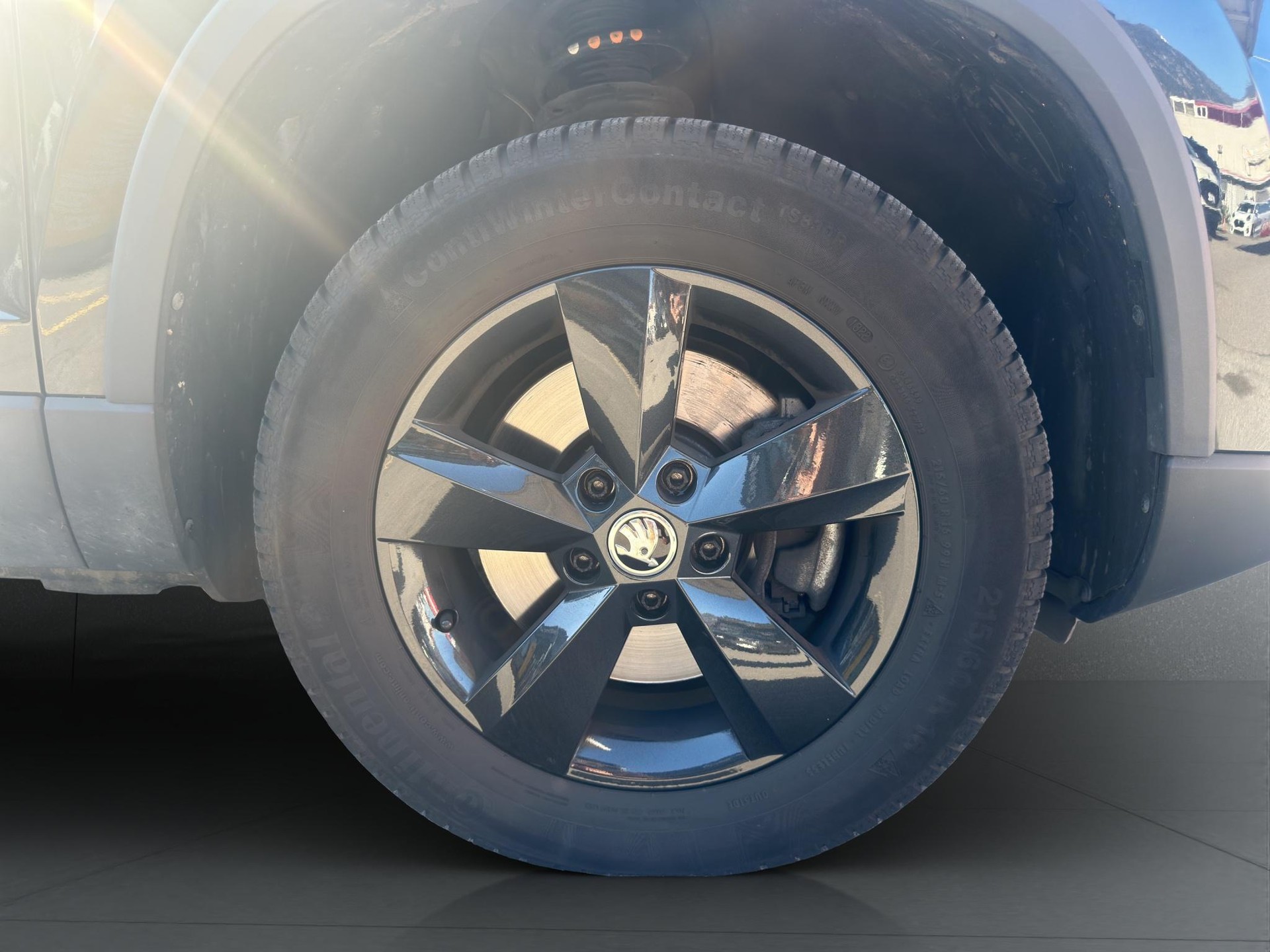 SKODA Karoq 1.5 TSI Ambition DSG-image-12