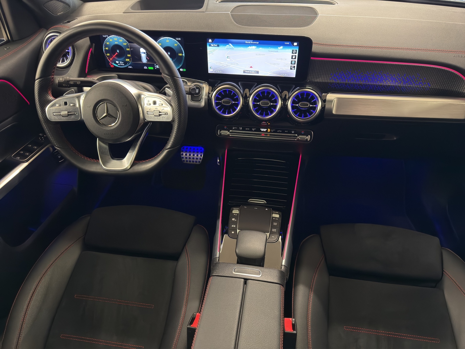 MERCEDES-BENZ EQB 300 4M-image-5