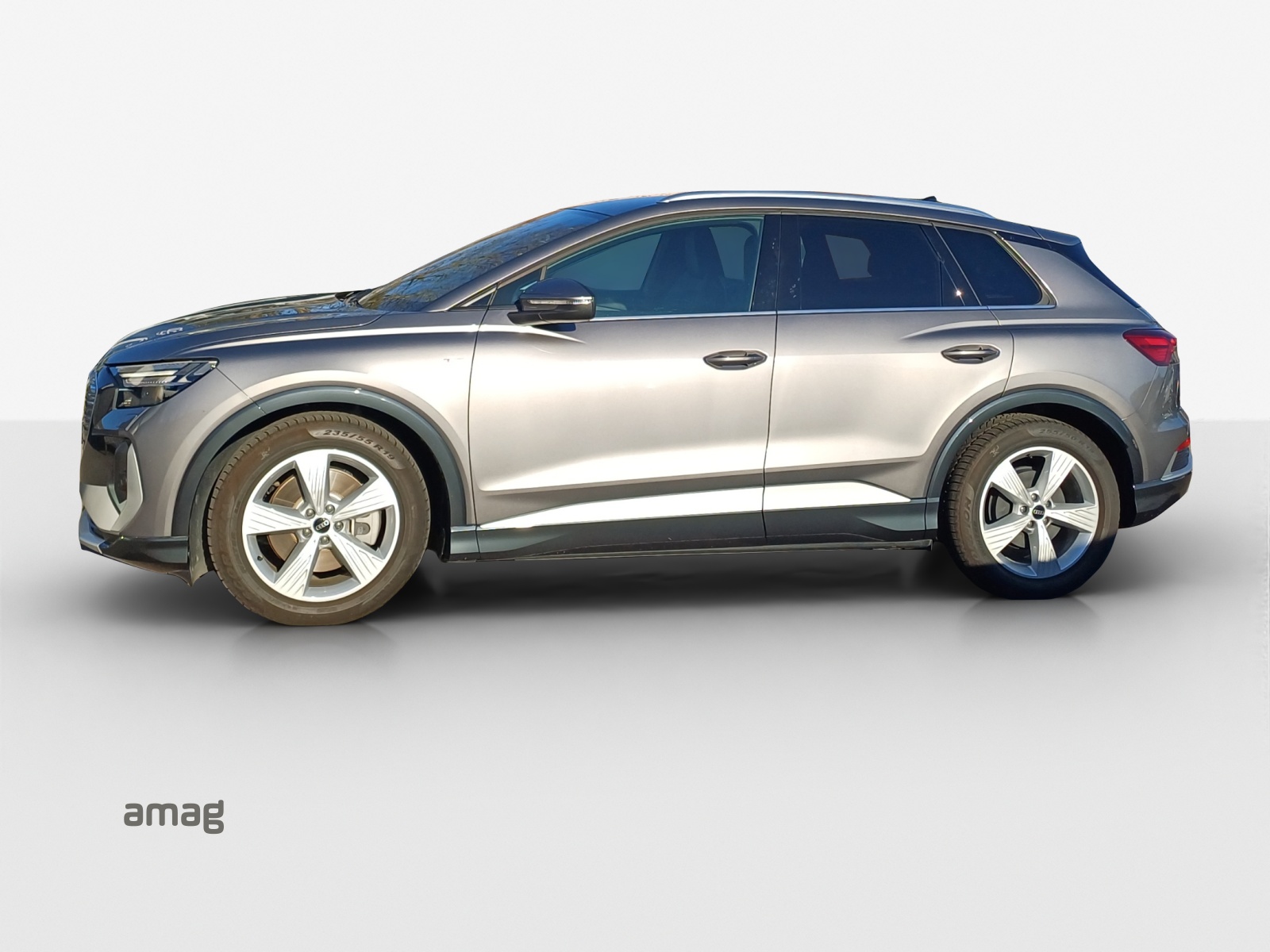 AUDI Q4 e-tron 50 quattro-image-1
