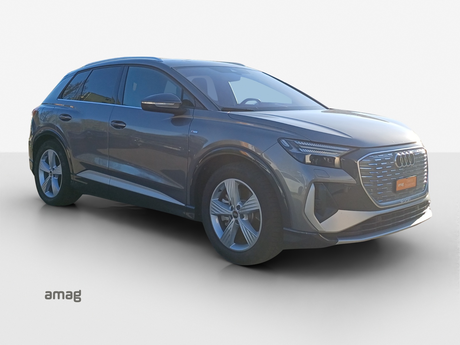 AUDI Q4 e-tron 50 quattro-image-6