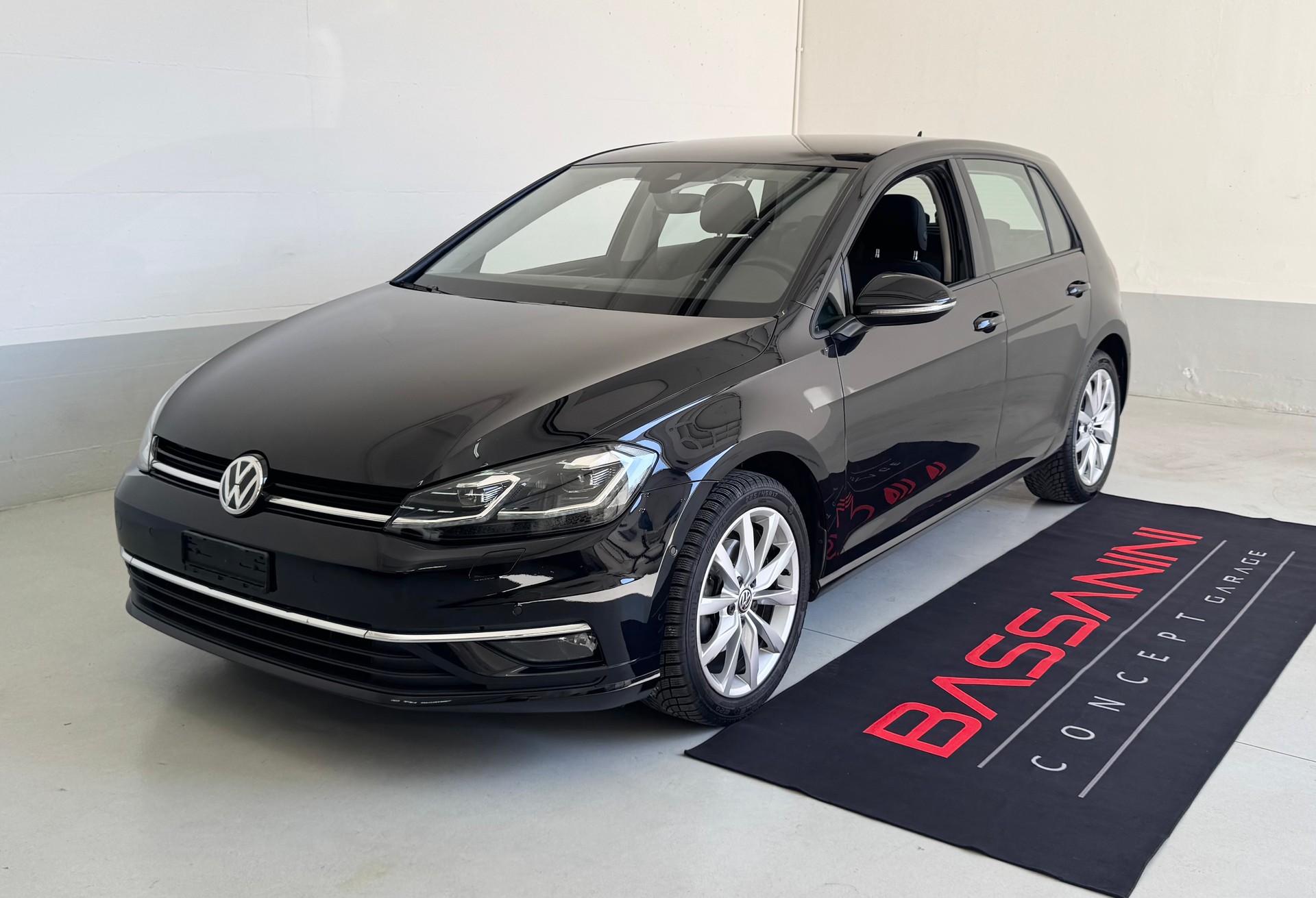 VW Golf 1.4 TSI Highline DSG-image-1
