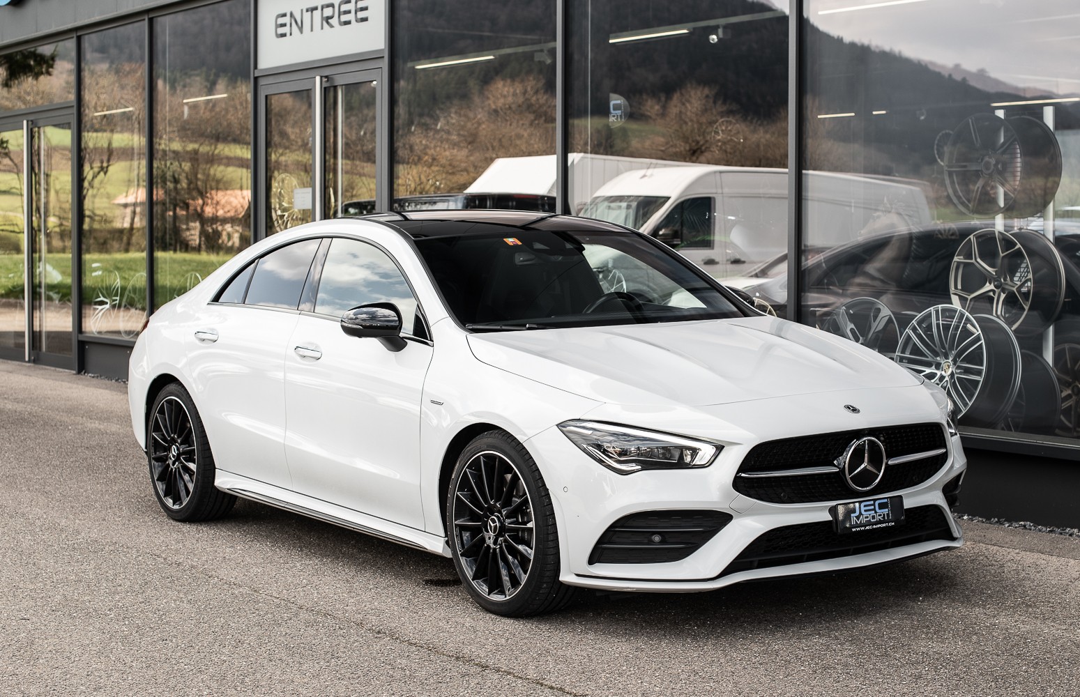 MERCEDES-BENZ CLA 250 AMG Line 4Matic-image-20