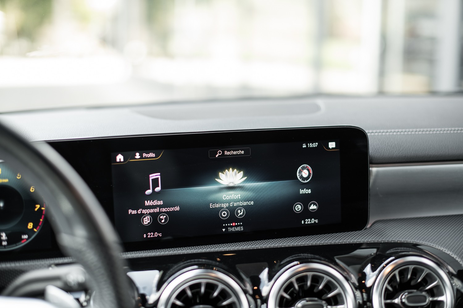 MERCEDES-BENZ CLA 250 AMG Line 4Matic-image-13