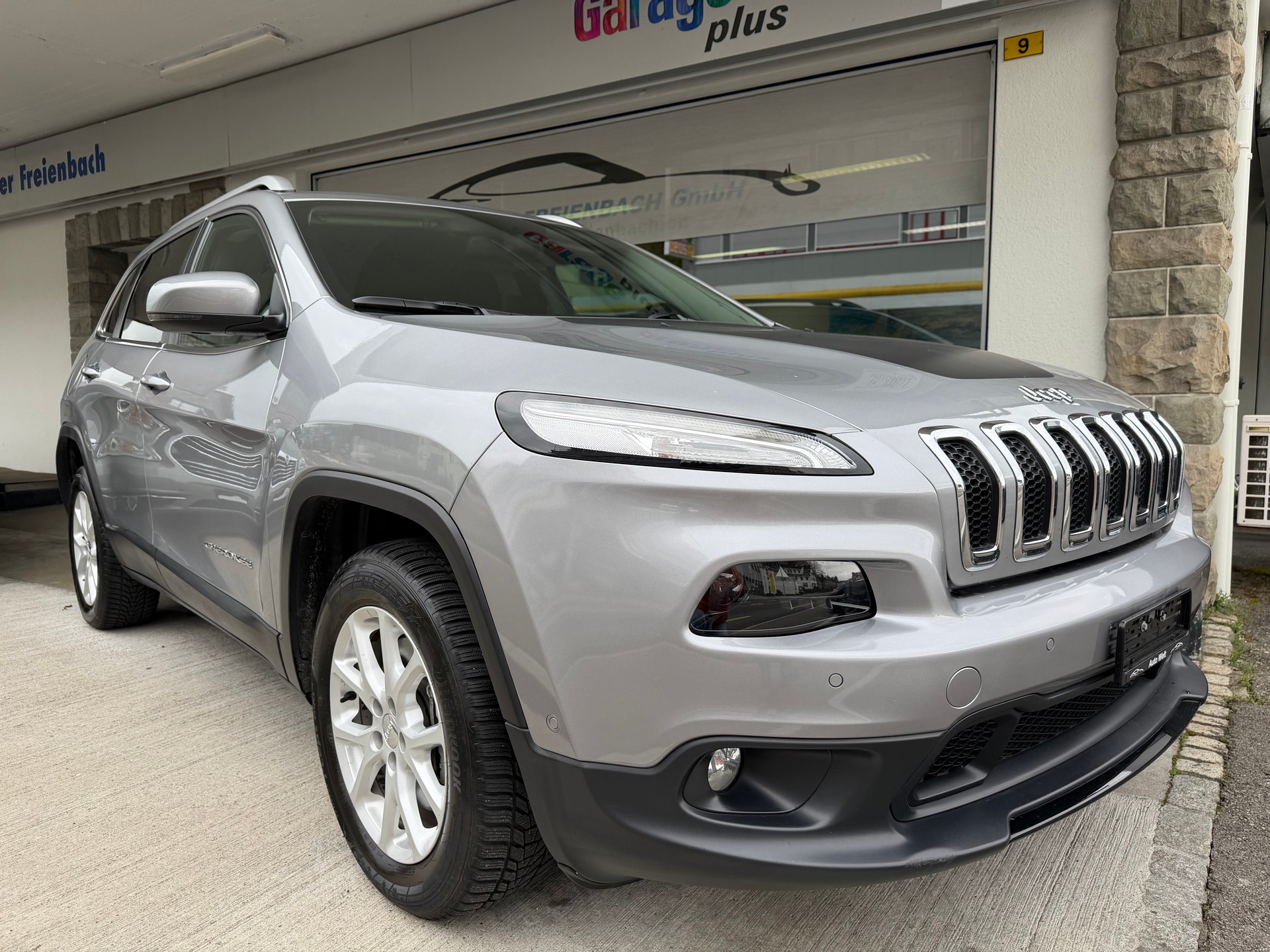 JEEP Cherokee 2.0TD Limited AWD 9ATX-image-2