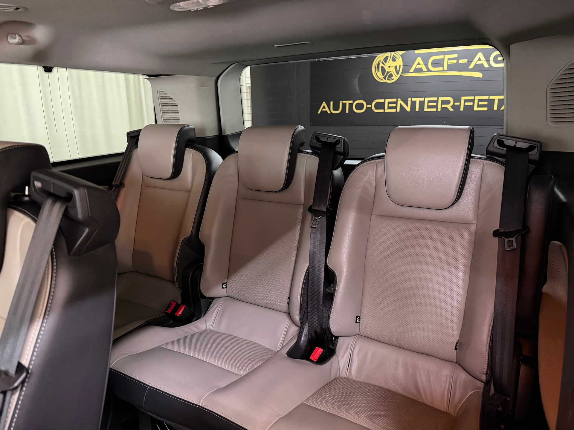 FORD Tourneo Custom 310 L1H1 Titanium-image-8