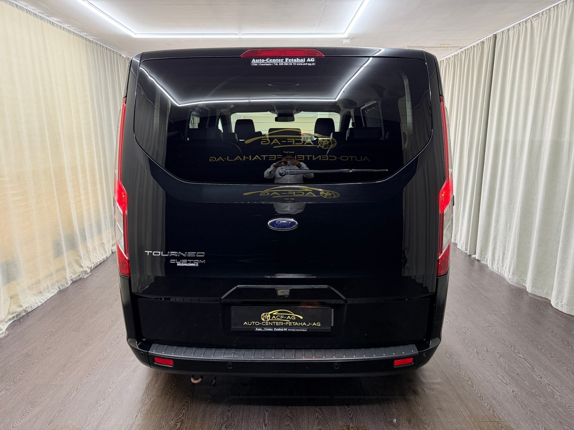 FORD Tourneo Custom 310 L1H1 Titanium-image-4