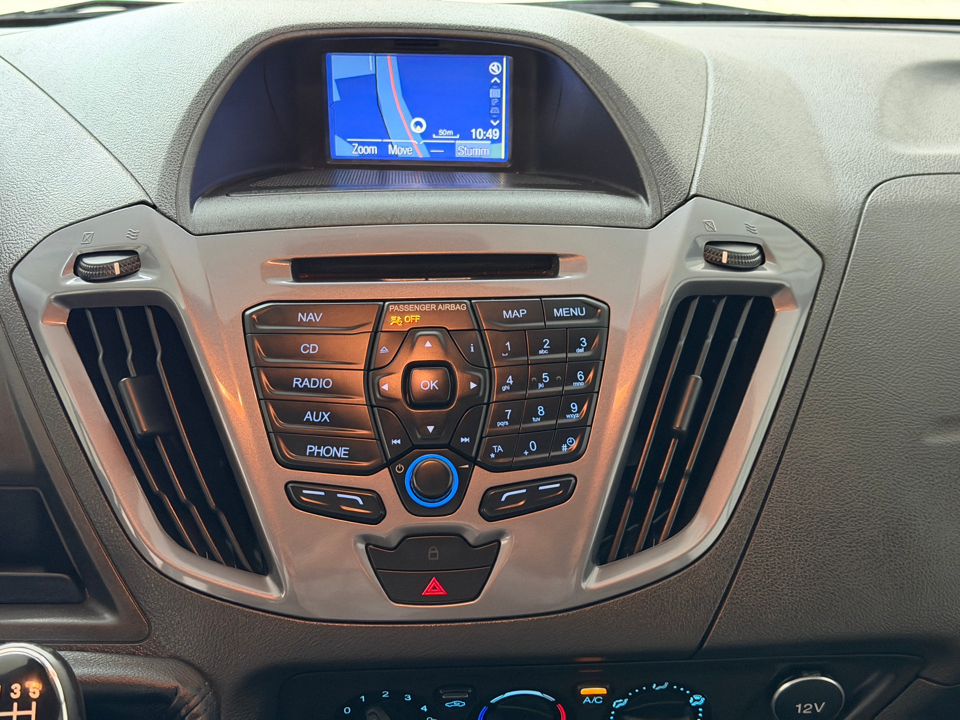 FORD Tourneo Custom 310 L1H1 Titanium-image-13