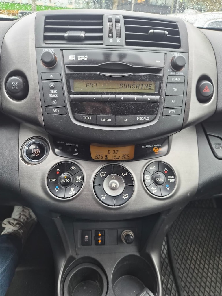 TOYOTA 2.2 D-CAT-image-13