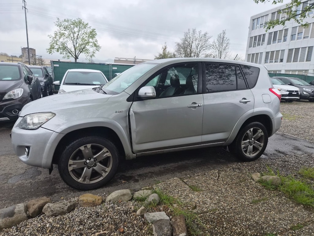 TOYOTA 2.2 D-CAT-image-2