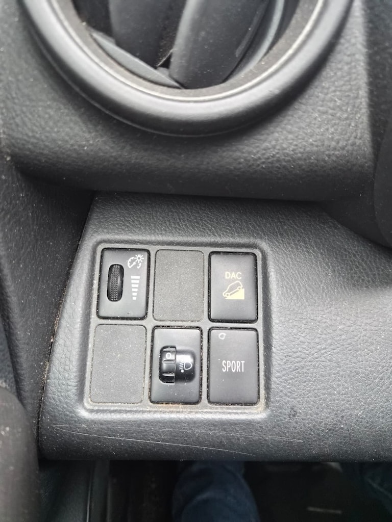 TOYOTA 2.2 D-CAT-image-15