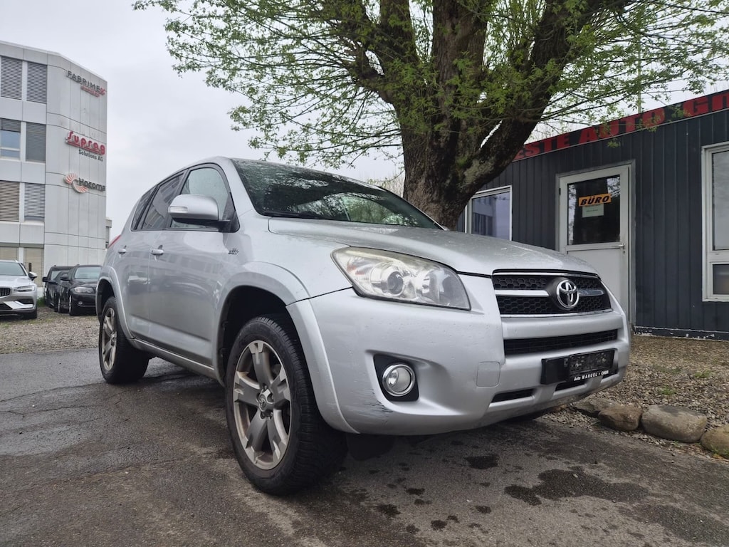 TOYOTA 2.2 D-CAT-image-0