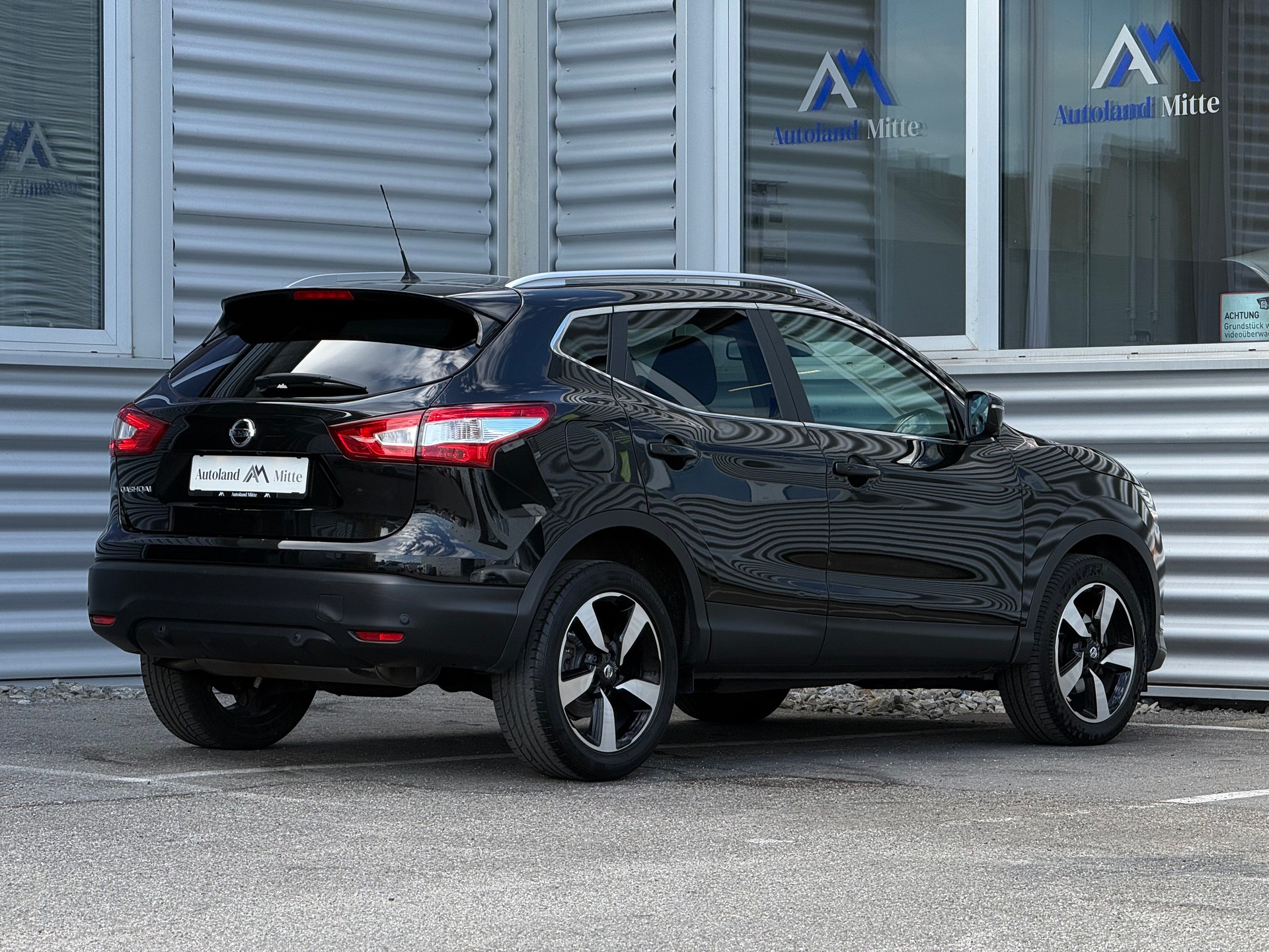 NISSAN Qashqai 1.6 DIG-T 360°-showroom-element-1