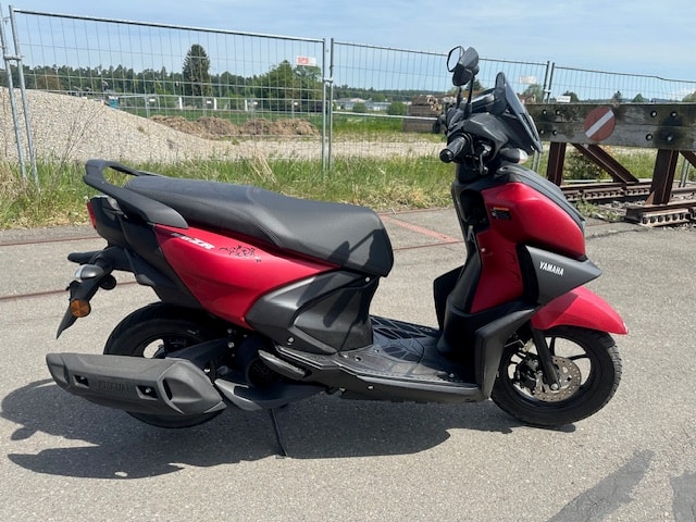 YAMAHA Ray 125
