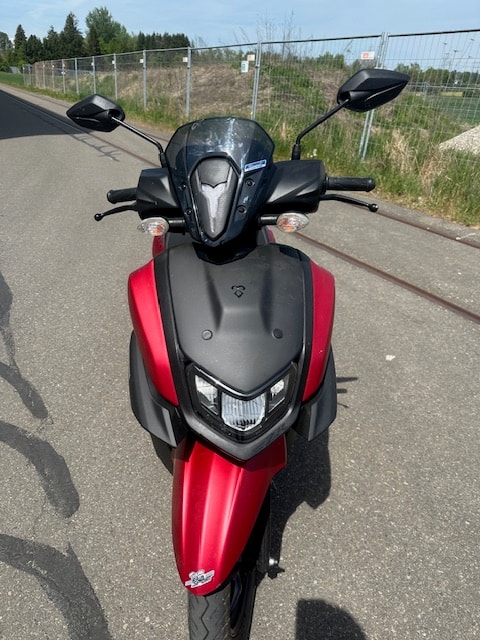 YAMAHA Ray 125-showroom-element-3