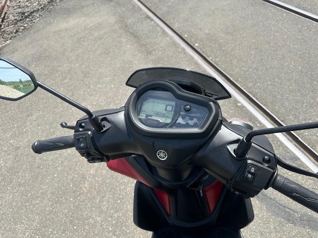 YAMAHA Ray 125-showroom-element-1