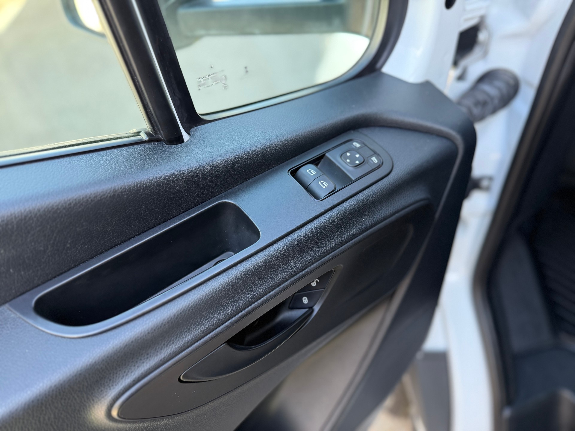 MERCEDES-BENZ Sprinter 316 CDI Lang 7G-TRONIC-image-18