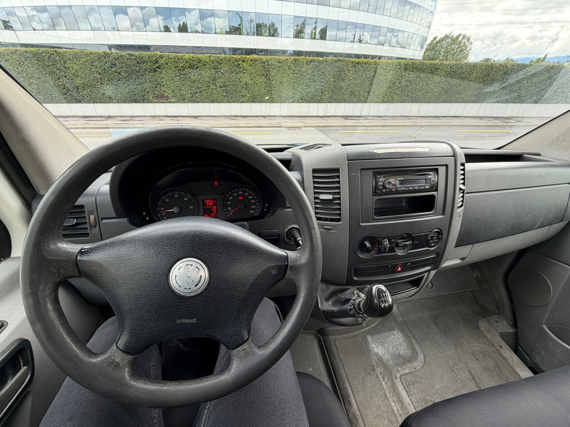 VW Crafter 35 2.5 BlueTDI 136 PS pont Basculant-image-17