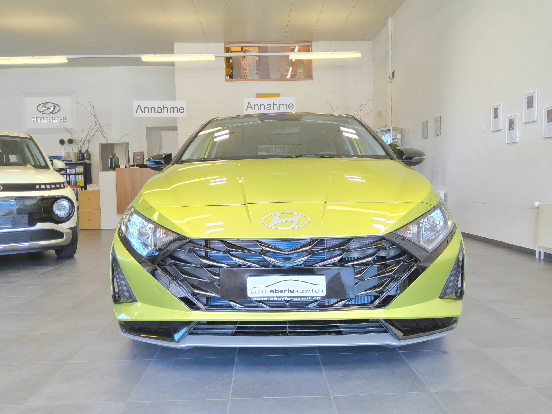 HYUNDAI i20 1.0 T-GDi Amplia-image-2