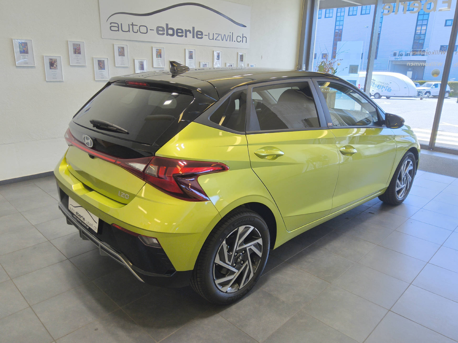 HYUNDAI i20 1.0 T-GDi Amplia-image-7
