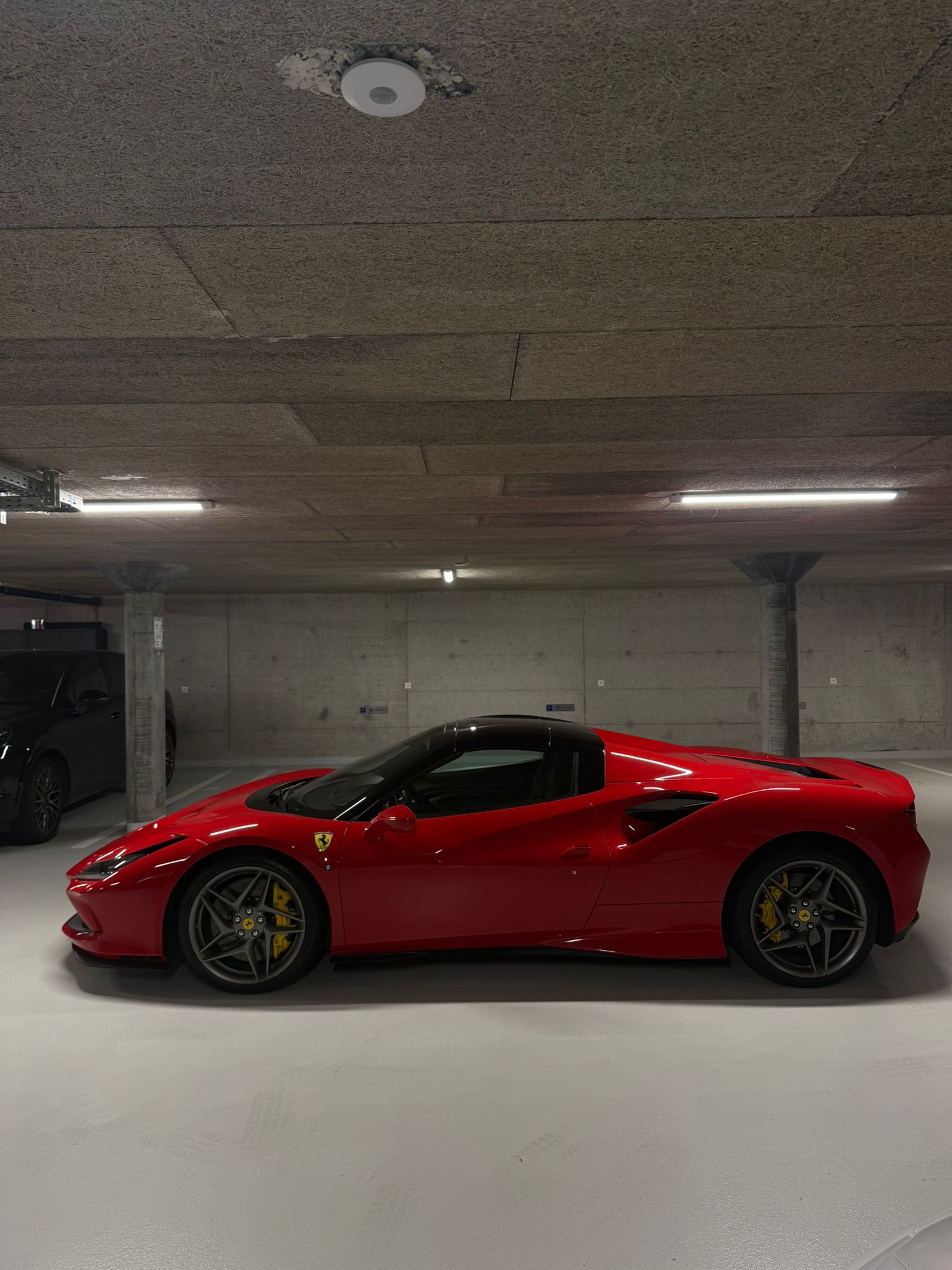 FERRARI Spider-image-2