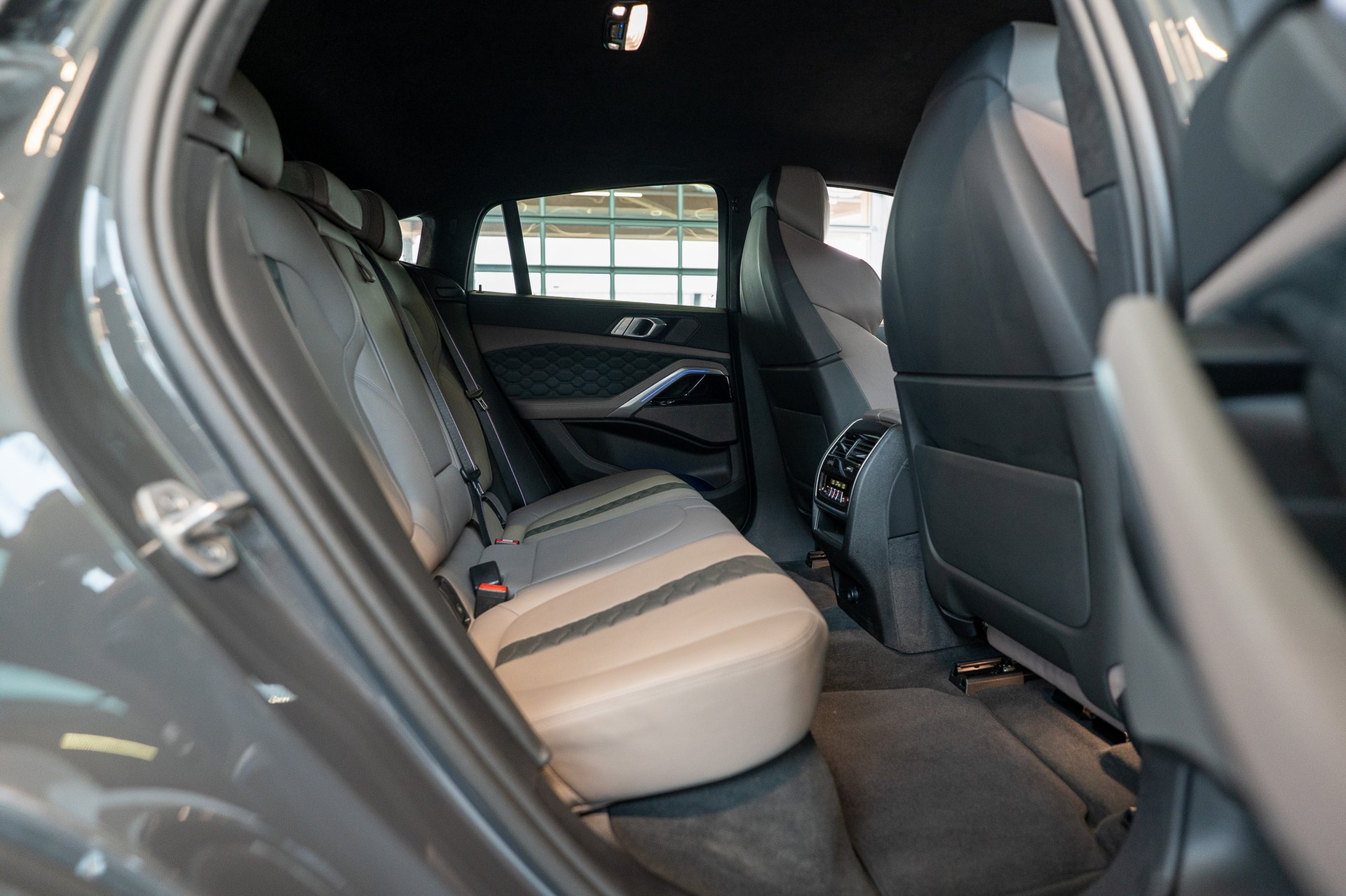 BMW X6 M Competition / 360°Kamera / Harman/Kardon /-image-14