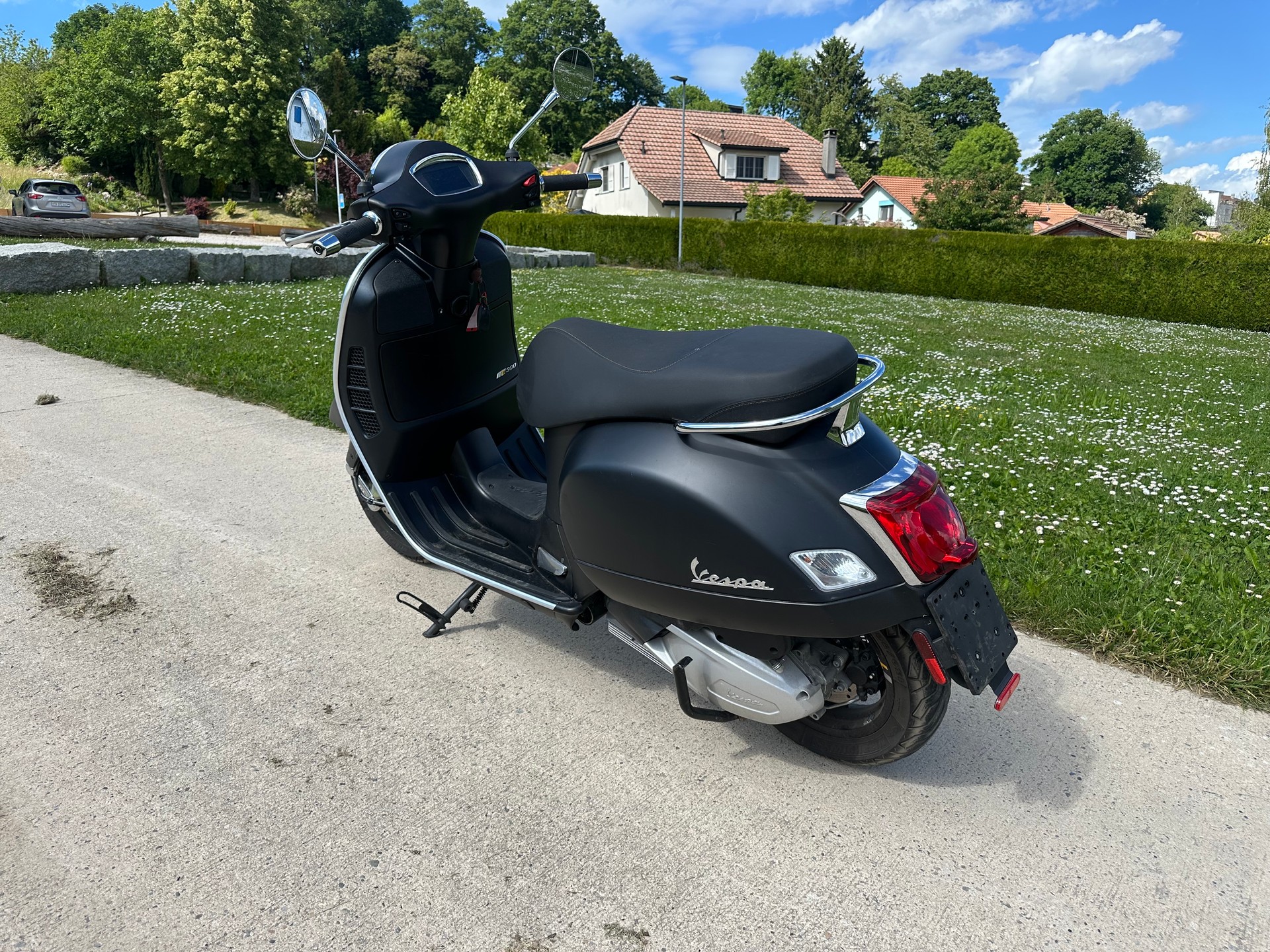PIAGGIO Vespa GTS 300 Super Tech ABS-image-3