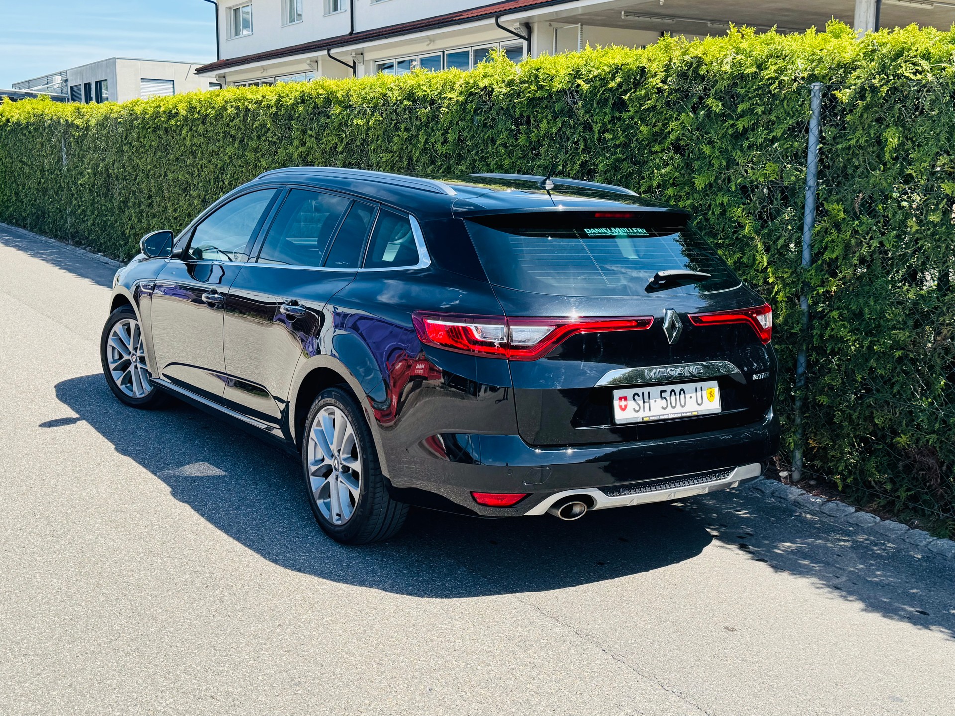 RENAULT Mégane Grandtour 1.3 16V Turbo GT Line-image-3