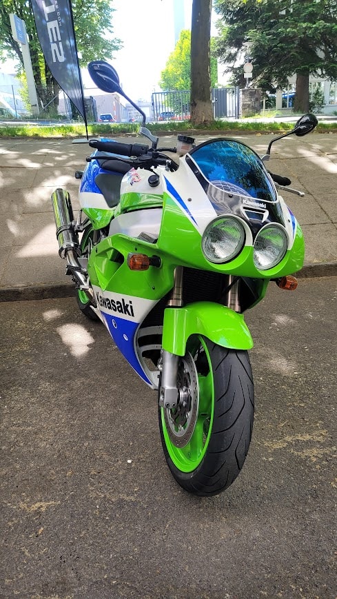 KAWASAKI ZXR-750 USD-image-2