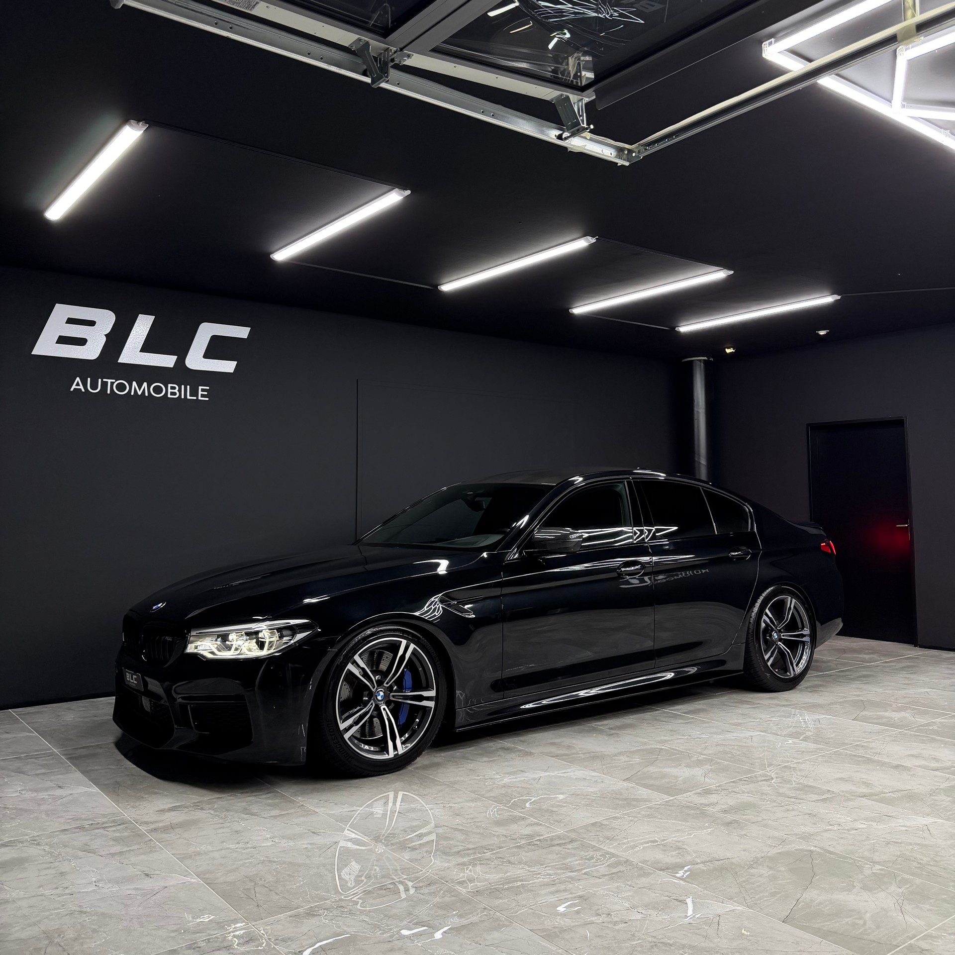 BMW M5 xDrive Competition Drivelogic