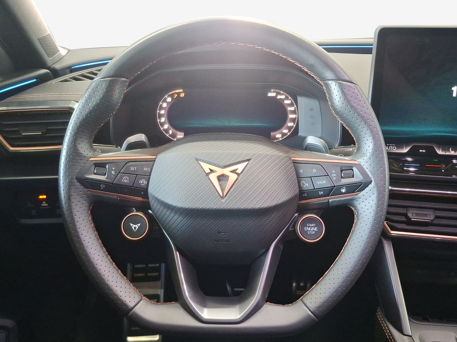 CUPRA LEON ST 1.5 e-HYBRID pHEV DSG-image-9