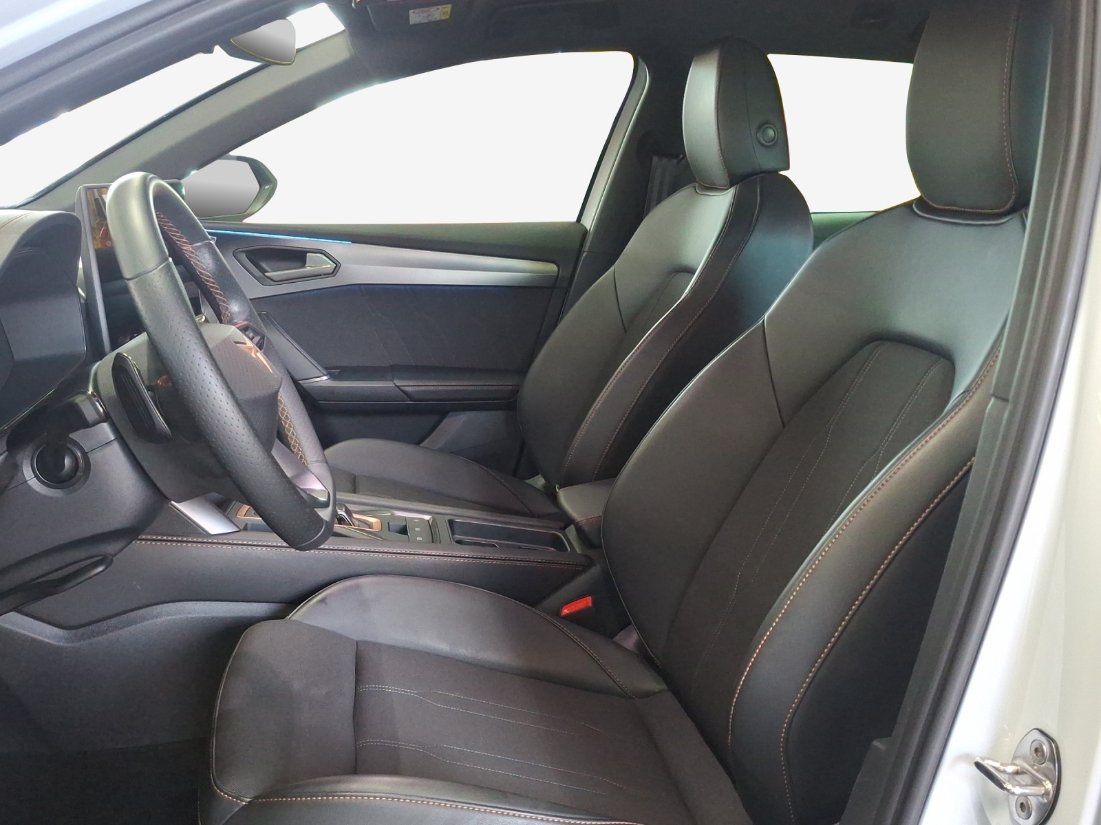 CUPRA LEON ST 1.5 e-HYBRID pHEV DSG-image-7