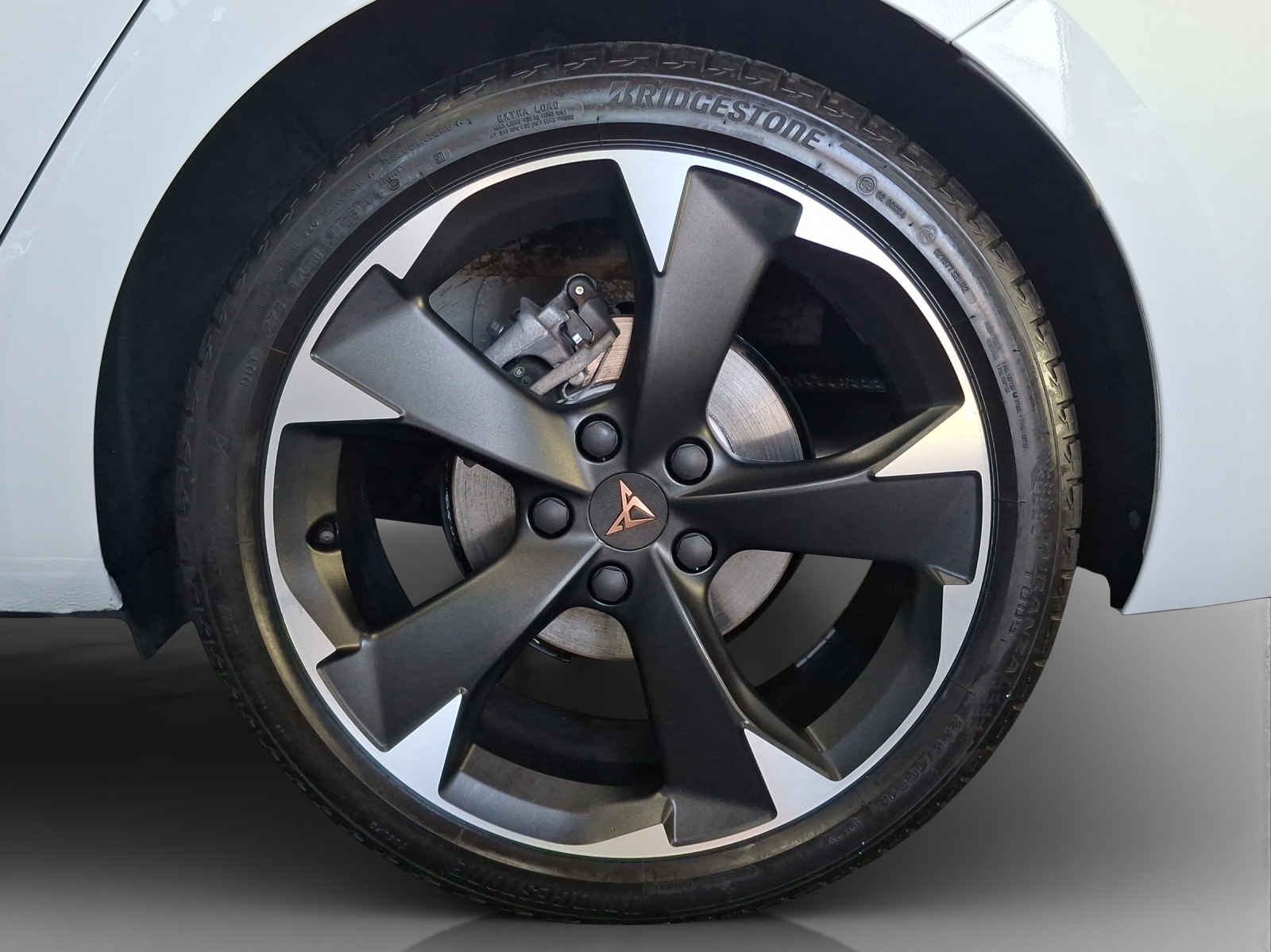 CUPRA LEON ST 1.5 e-HYBRID pHEV DSG-image-13