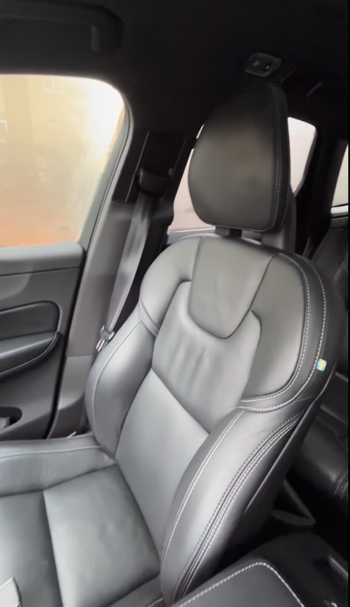 VOLVO 2.0 T8 TE Inscription AWD-image-4